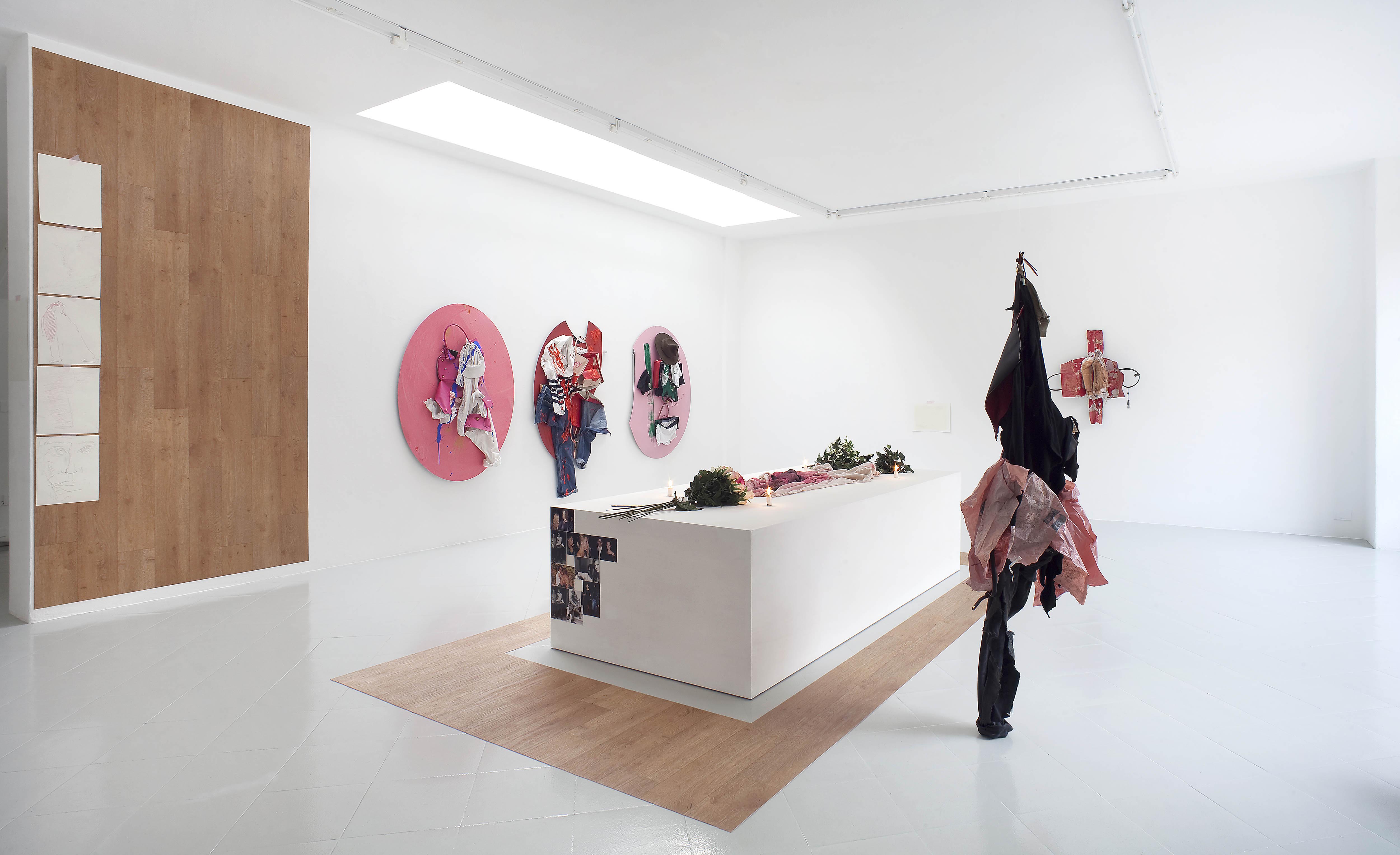 1 - Yves Scherer Installation view 2015 - Courtesy Studiolo Milan - Photo Filippo Armellin